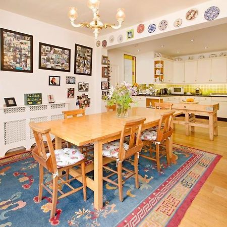 Bed and Breakfast Anchor House Dartmouth Esterno foto