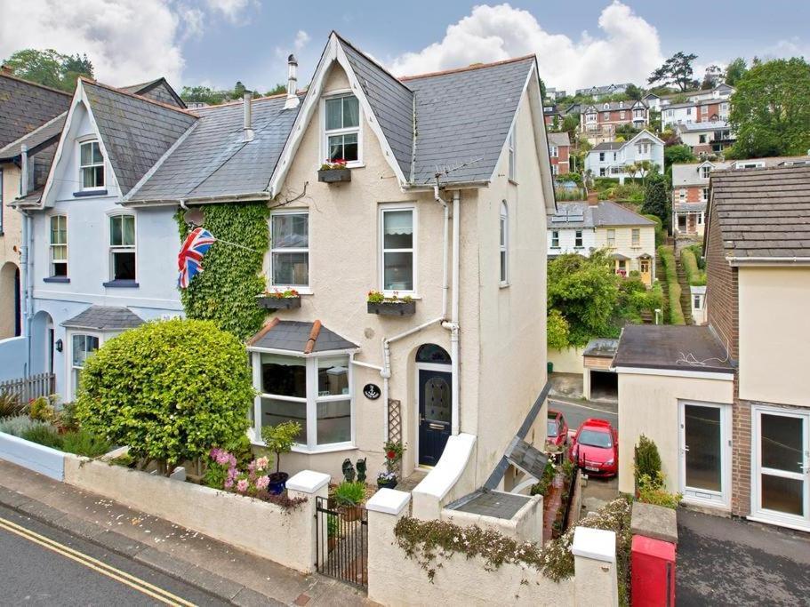 Bed and Breakfast Anchor House Dartmouth Esterno foto