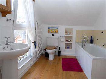 Bed and Breakfast Anchor House Dartmouth Esterno foto