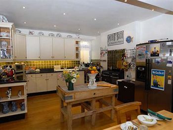 Bed and Breakfast Anchor House Dartmouth Esterno foto